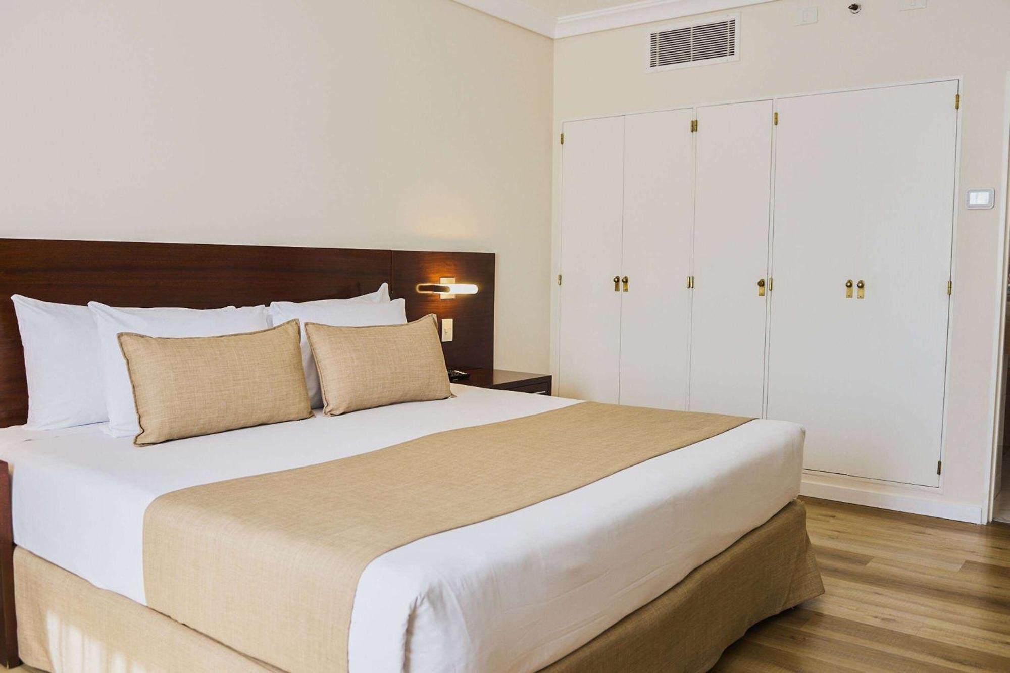 Dazzler By Wyndham Buenos Aires San Martin Hotel Ngoại thất bức ảnh