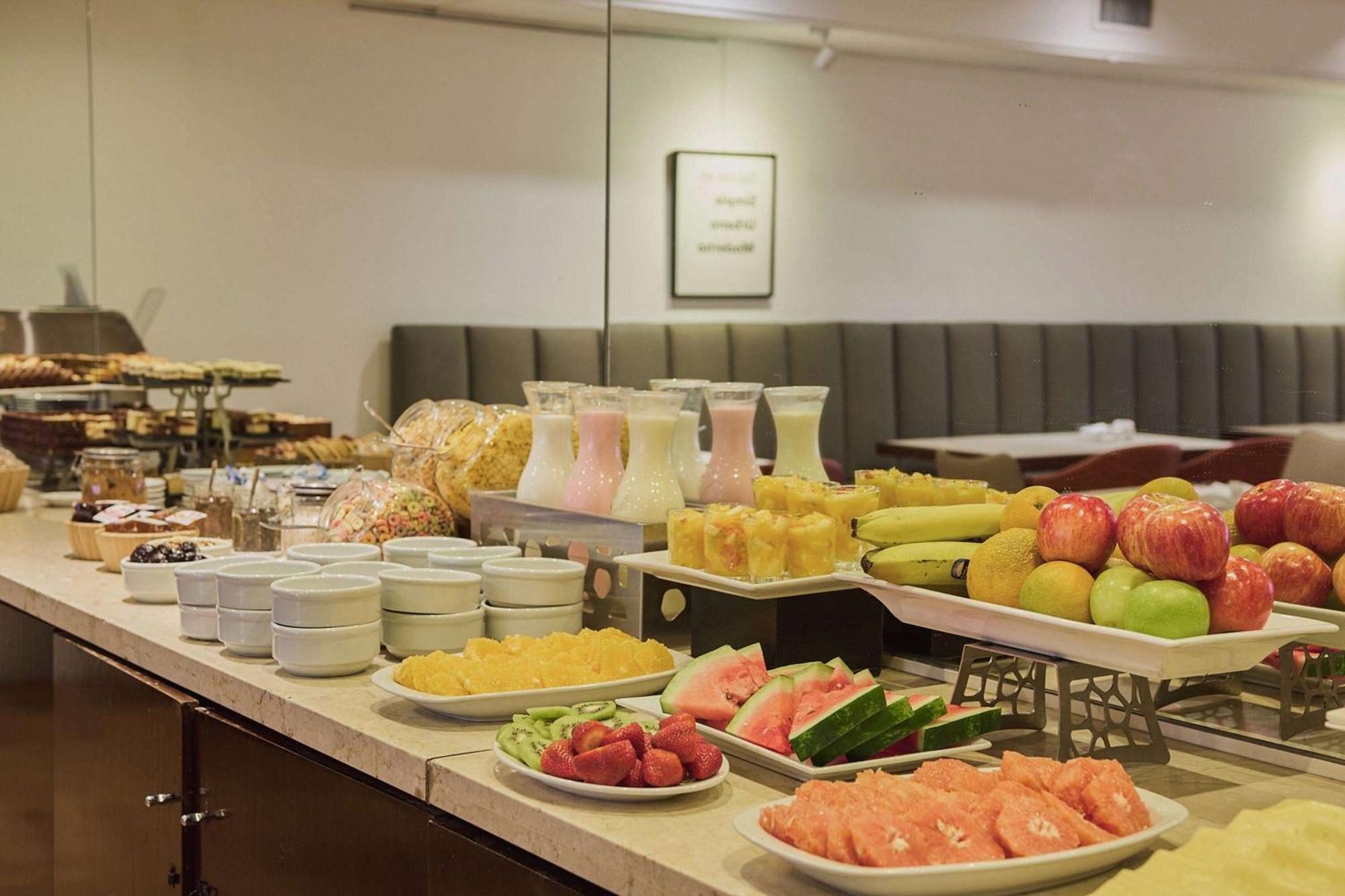 Dazzler By Wyndham Buenos Aires San Martin Hotel Ngoại thất bức ảnh